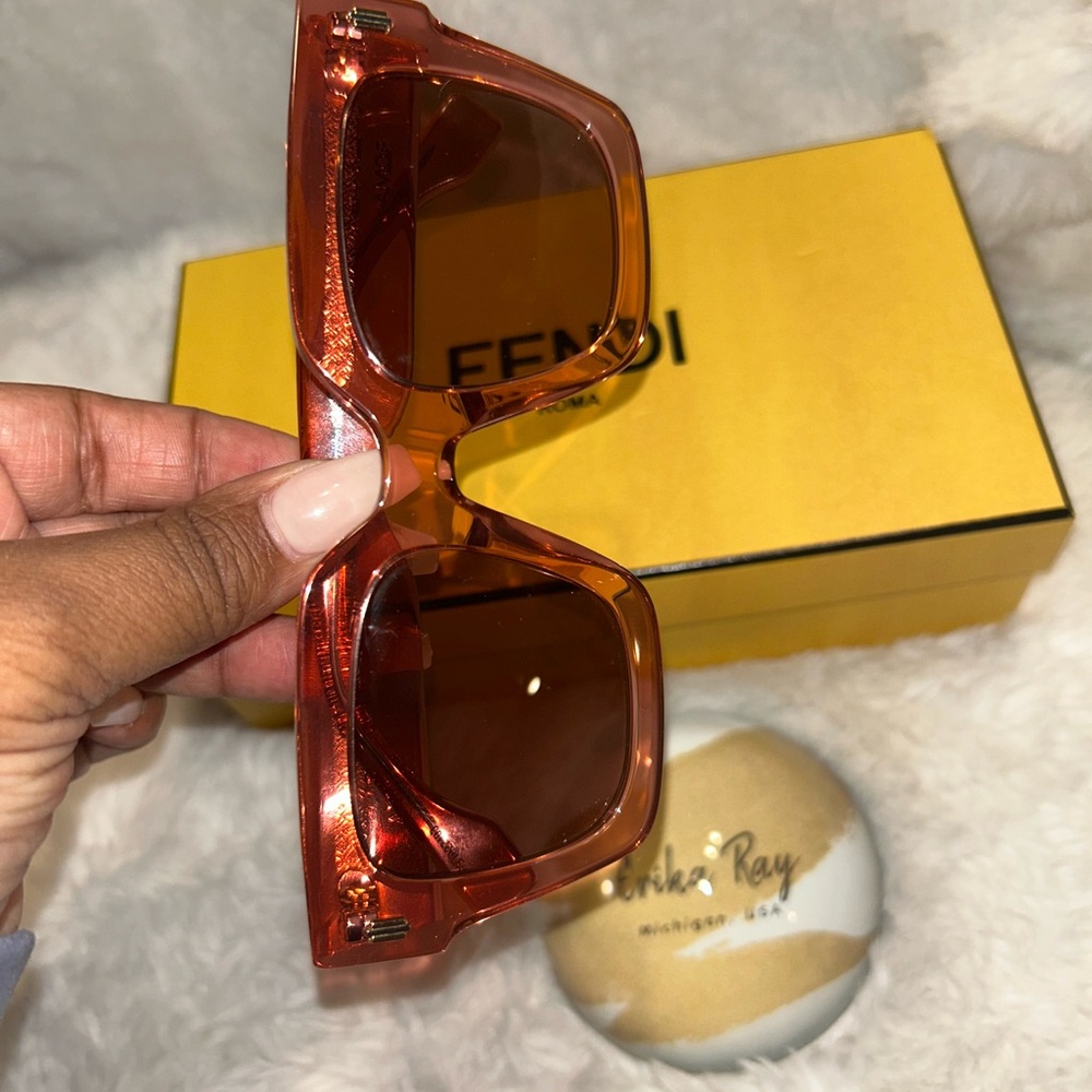 Fendi Pink Square-Frame Sunglasses- LIKE NEW - Picture 7 of 8